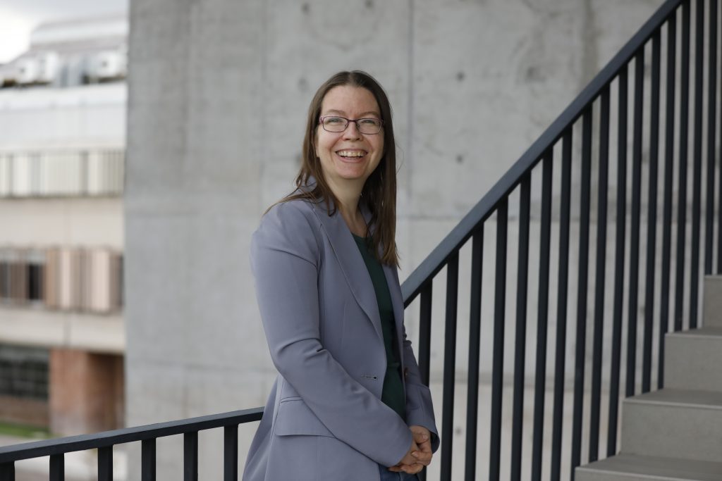 Jeanne Lafortune es nombrada Profesora Titular de la UC