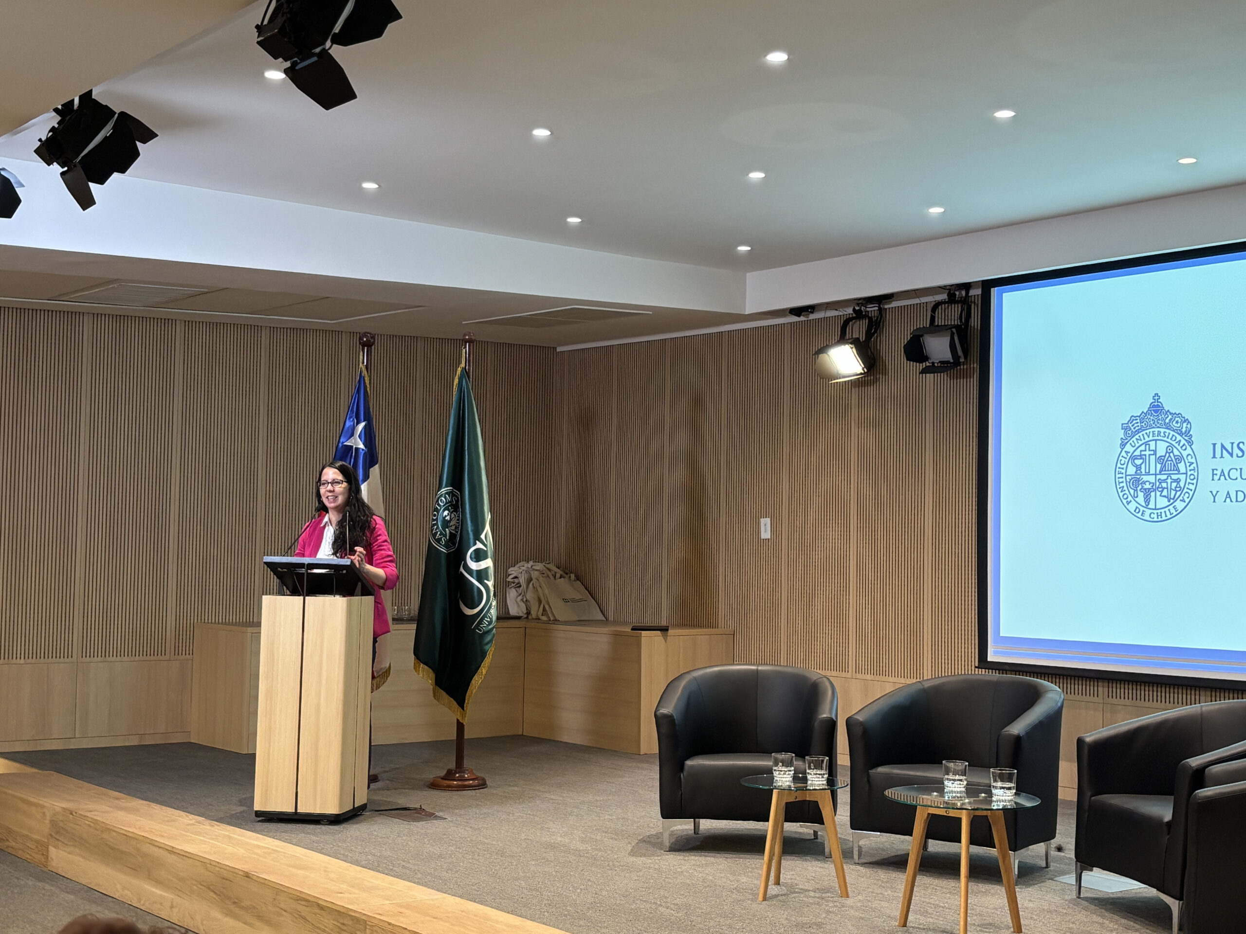 Claudia Martínez presenta sobre discapacidad e inclusión en el II Congreso Internacional en Educación Superior Inclusiva