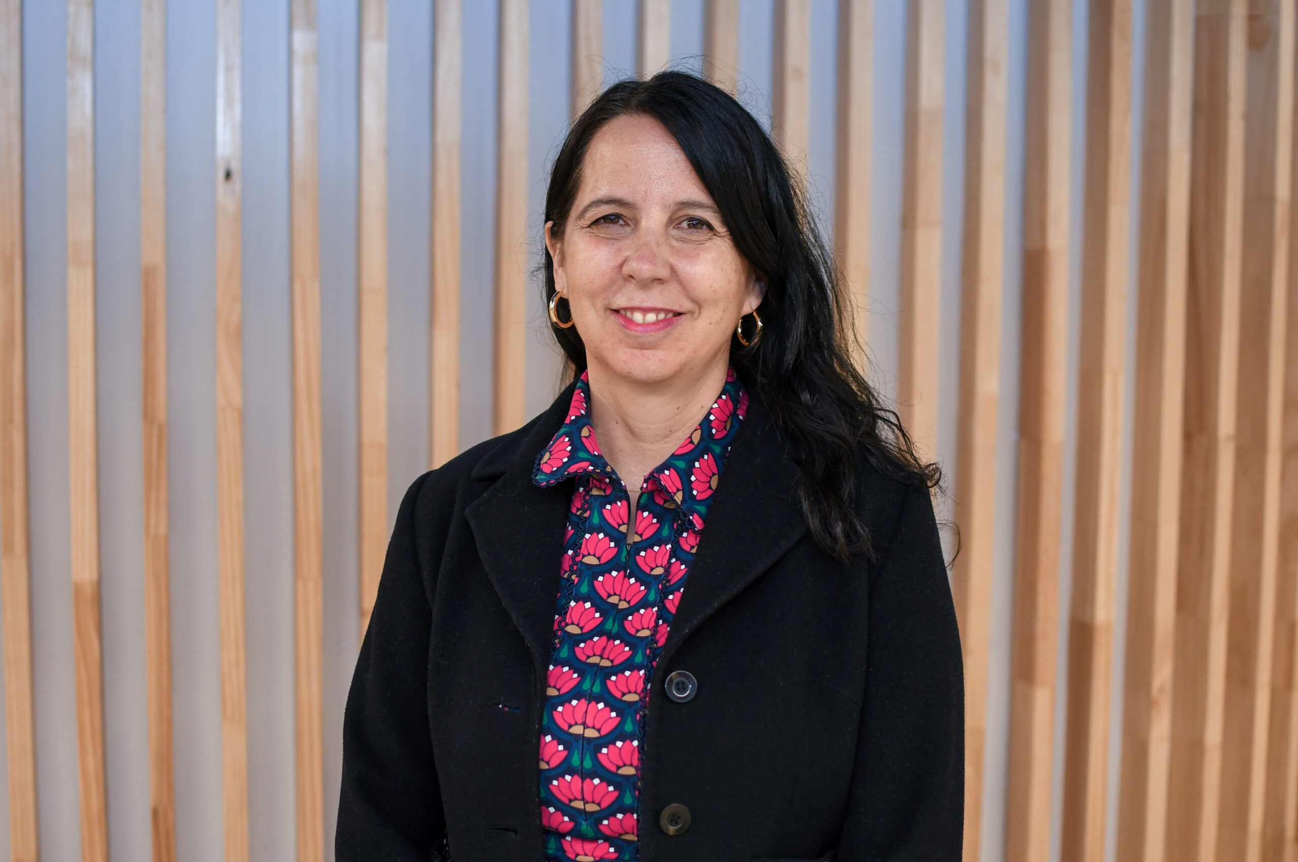 Investigación de Claudia Martínez: La “doble brecha” que enfrentan las madres de hijos con discapacidad en el mercado laboral chileno